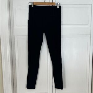 Athleta Black High Rise Leggings “Stash your Treasures Tight”